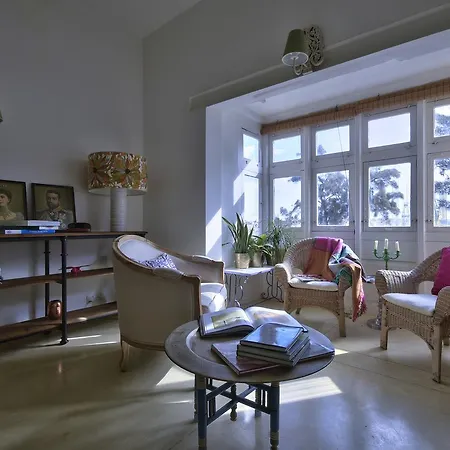 Bright 1br Townhouse With Sea View Апартаменты *
